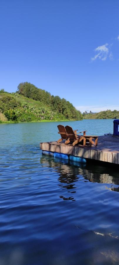 Celeste Glamping Guatape Hotel Ngoại thất bức ảnh