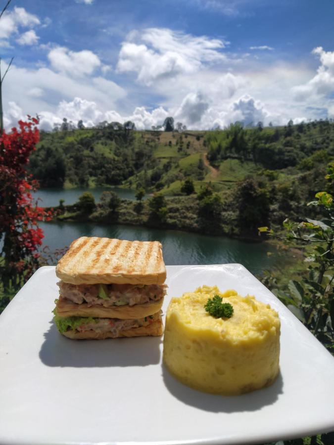 Celeste Glamping Guatape Hotel Ngoại thất bức ảnh