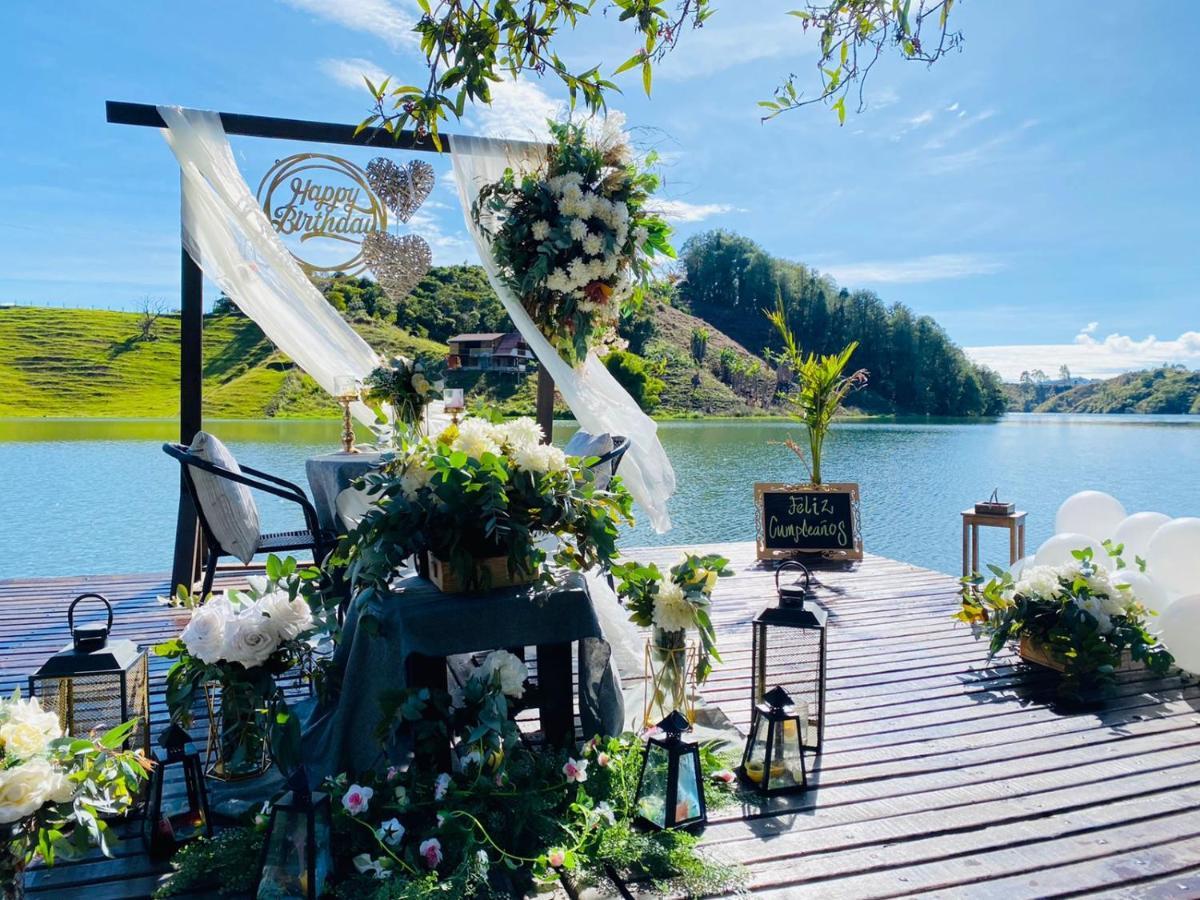 Celeste Glamping Guatape Hotel Ngoại thất bức ảnh